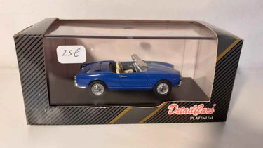 Alfa Roméo Giulietta Spyder bleue (marque DétailCars) Bernard Miniatures
