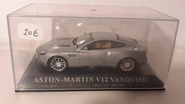 Aston-Martin V12 Vanquish grise Bernard Miniatures