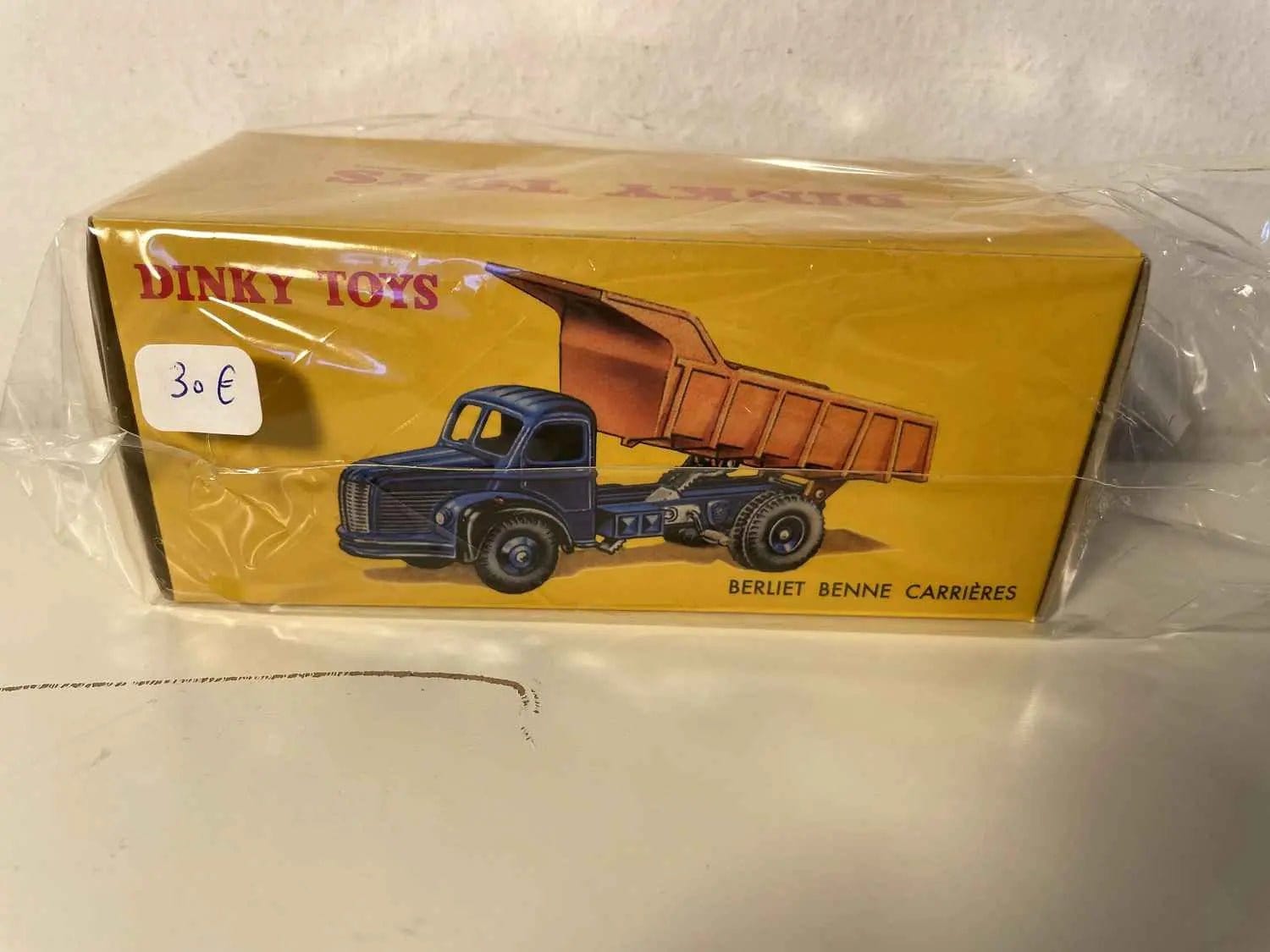 Tipping Truck Berliet Carrière - 1:43 DINKY TOYS 34A DIECAST MODEL CAR MB430 eBa Tipping Truck Berliet Carrière - 1:43 DINKY TOYS 34A DIECAST MODEL CAR MB430 eBa
