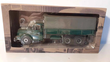Camion Willeme LC 610 avec plateau vert foncé et bâche grise Bernard Miniatures