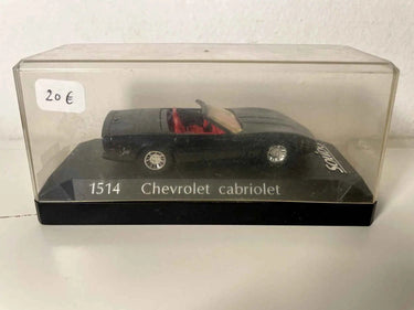 Chevrolet cabriolet noire Solido référence 1514 (voiture américaine) Bernard Miniatures
