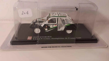 Citroën 2 CV cross championne de France 2009 (avec le numéro 1) Bernard Miniatures