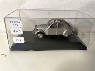 Citroën 2 CV grise de 1949 Bernard Miniatures