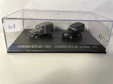 Citroën 2CV AU fourgonnette grise de 1951 + 2CV AU fourgonnette verte de La Poste de 1952 (Echelle HO) Bernard Miniatures