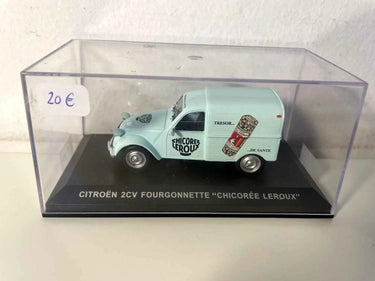 Citroën 2CV fourgonnette bleue pâle avec la publicité CHICOREE LEROUX Bernard Miniatures