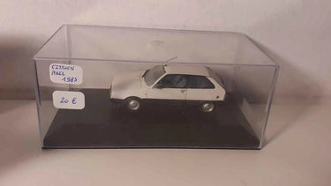 Citroën Axel blanche de 1985 (boite plexi) Bernard Miniatures