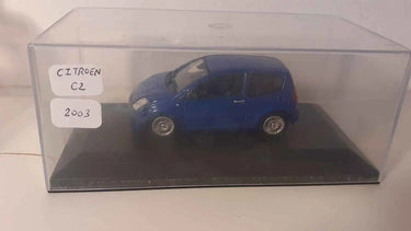 Citroën C2 bleue de 2003 (boite plexi) Bernard Miniatures