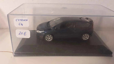 Citroën C4 bleue foncée (boite plexi) Bernard Miniatures