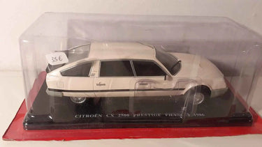Citroën CX 2500 Prestige phase 2 blanche de 1986 (échelle 1/24ème) Bernard Miniatures