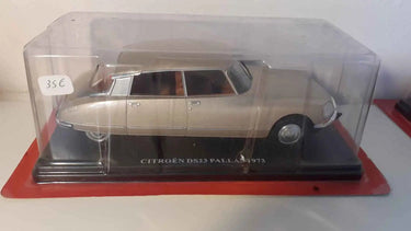 Citroën DS 23 Pallas marron claire de 1973 (échelle 1/24ème) Bernard Miniatures