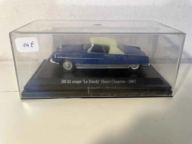 Citroën DS21 coupé bleue et toit jaune pâle de 1967 Le Dandy Henri Chapron (boite plexi) Bernard Miniatures