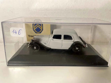 Citroën traction 11 AL grise de 1934 (boite plexi) Bernard Miniatures