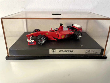 Ferrari rouge de FORMULE 1 numéro 4 (Rubens Barrichello) Bernard Miniatures
