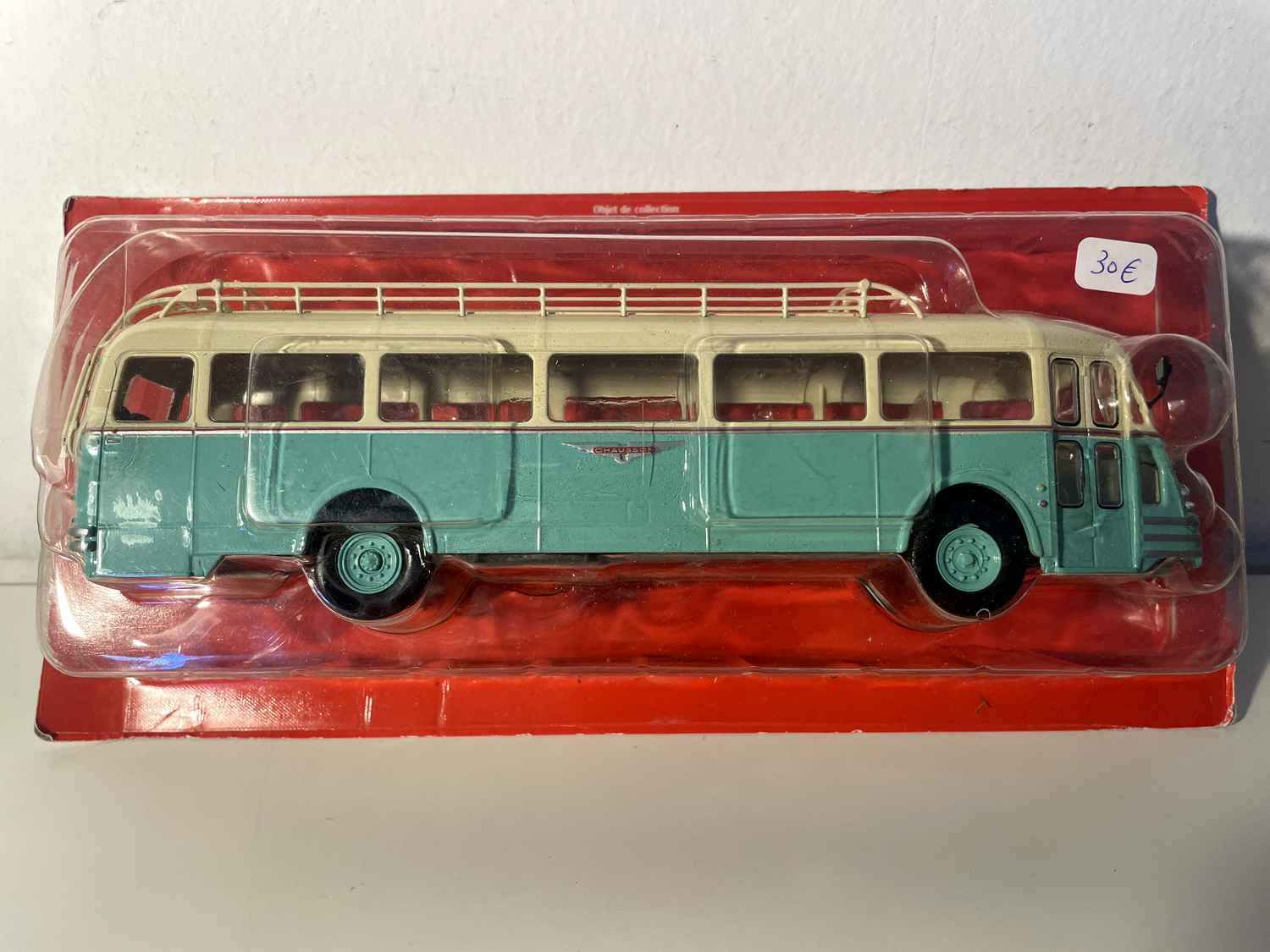 AUTOBUS ET AUTOCARS du monde 1/43 n°7 " LE CHAUSSON APH nez de cochon AUTOBUS ET AUTOCARS du monde 1/43 n°7 " LE CHAUSSON APH nez de cochon