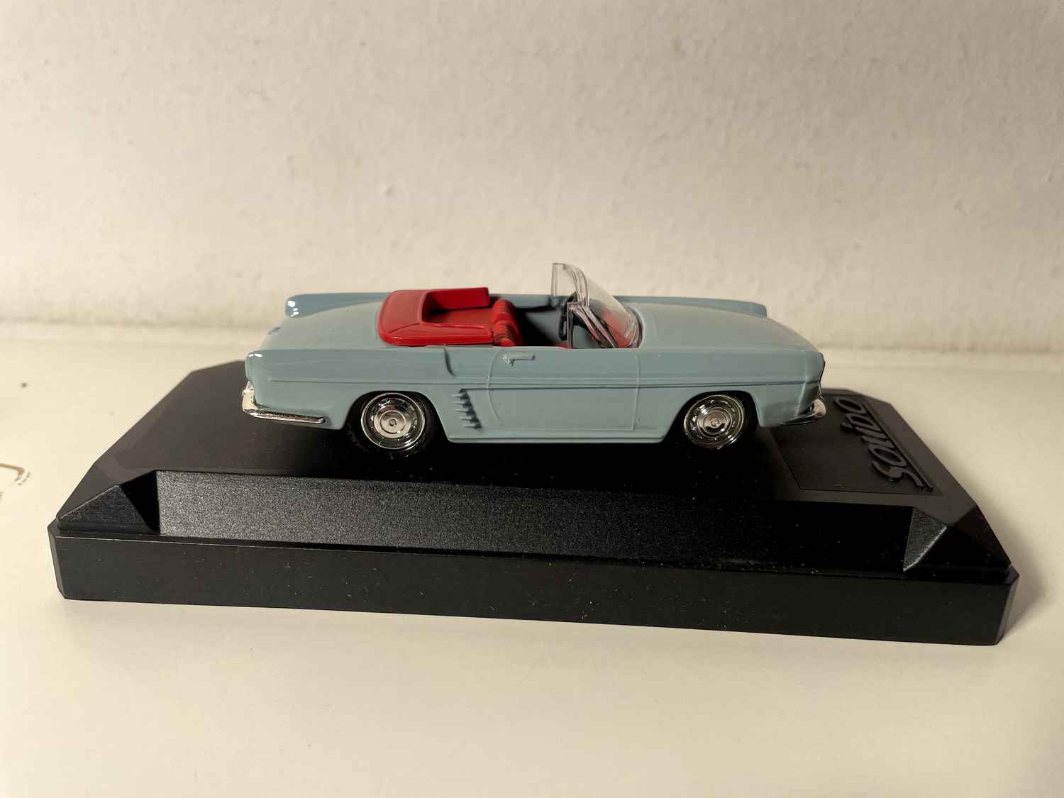 solido Renault Floride 1/43(ソリド　フロリード) Renault Floride bleue (Solido boite en carton noire et grise