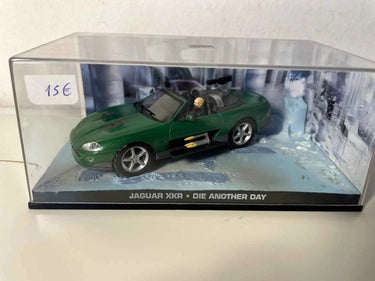 Jaguar XKR verte - JAMES BOND - MEURS UN AUTRE JOUR Bernard Miniatures