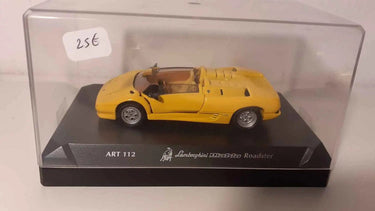 Lamborghini Diablo Roadster jaune (collection DétailCars) Bernard Miniatures