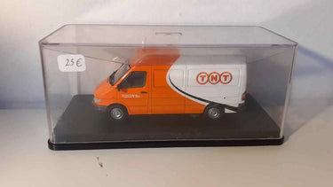 Mercedes Sprinter (fourgon des transports TNT) Bernard Miniatures