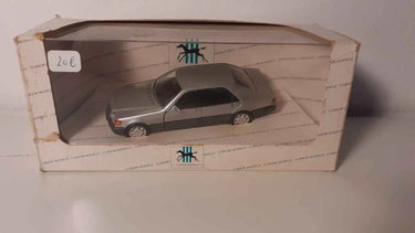 Mercedes grise Bernard Miniatures