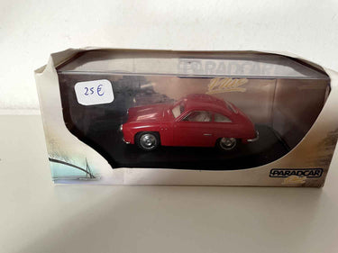 Panhard DB Coach FRUA rouge de 1952 (Paradcar) Bernard Miniatures