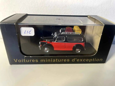 Panhard Dyna X taxi Parisien rouge et noire (référence V4913) Bernard Miniatures
