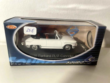 Panhard PL 17 cabriolet blanche de 1961 (Solido référence 4598) Bernard Miniatures