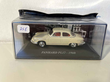 Panhard PL 17 couleur crème/beige? de 1960 Bernard Miniatures