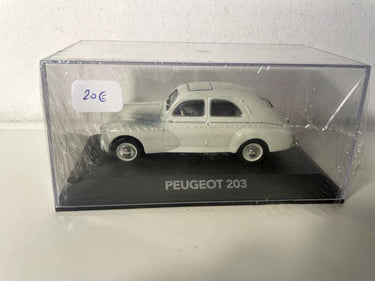Peugeot 203 blanc cassé? Bernard Miniatures