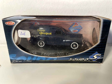 Peugeot 203 commerciale bleue (Solido référence 4558) Bernard Miniatures