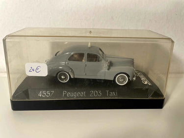Peugeot 203 gris TAXI (Solido référence 4557) Bernard Miniatures