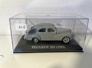 Peugeot 203 grise de 1955 Bernard Miniatures