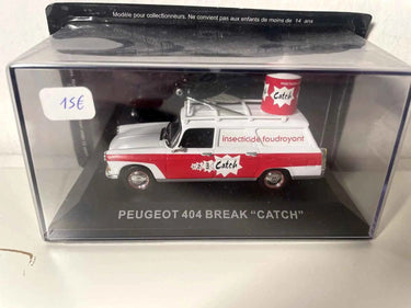 Peugeot 404 break blanche et rouge avec la publicité CATCH Bernard Miniatures