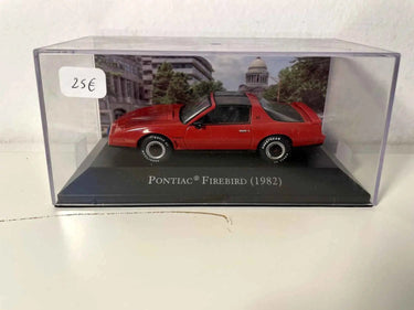 Pontiac Firebird rouge de 1982 (voiture américaine) Bernard Miniatures