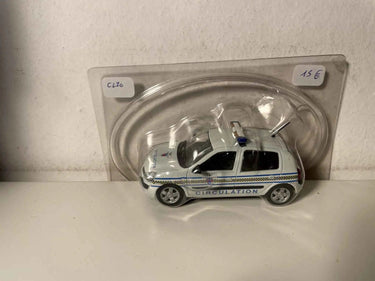 Renault CLIO blanche POLICE Bernard Miniatures
