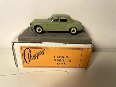 Renault Frégate Amiral verte (boite en carton) Bernard Miniatures