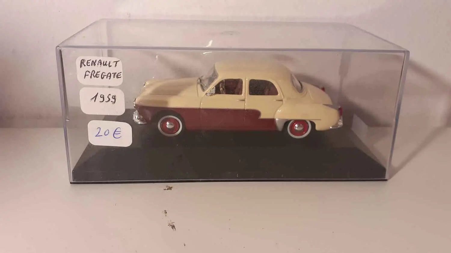 Miniature ELYSEE 1/43 Renault Frégate Break Manoir 1959 - Bleu - Résine - France