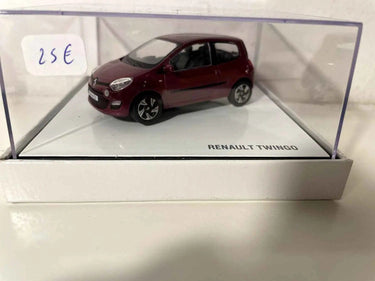 Renault Twingo violette foncée / bordeaux (boite carrée) Bernard Miniatures