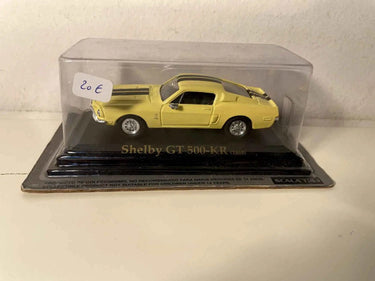 Shelby GT 500-KR jaune et noire de 1968 (voiture américaine) Bernard Miniatures
