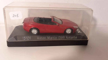 Voitures Miniatures Aston Martin DB9 Volante rouge (Solido référence 15101) - Bernard Miniatures