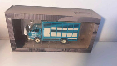 Voitures Miniatures Camion 350 BELPHEGOR de 1969 bétaillère verte et beige - Bernard Miniatures