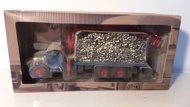 Voitures Miniatures Camion Volvo N88 (caisse espagnole) 1965-1970 - transport de bois - Bernard Miniatures