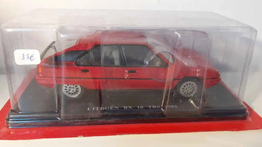 Voitures Miniatures Citroën BX 16 TRS rouge de 1983 (échelle 1/24ème) - Bernard Miniatures