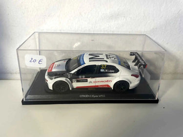 Voitures Miniatures Citroën C-Elysée WTCC avec le numéro 37 (voiture de rallye) - Bernard Miniatures