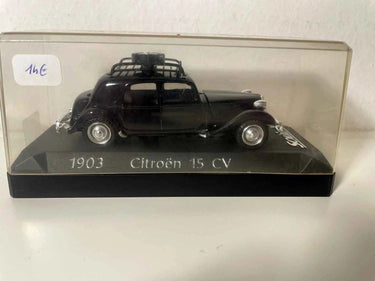 Voitures Miniatures Citroën traction 15 CV noire (Solido référence 1903) (boite plexi) - Bernard Miniatures