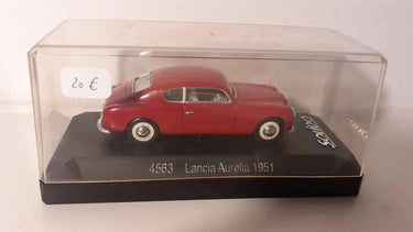Voitures Miniatures Lancia Aurélia rouge foncée de 1951 (Solido référence 4563) - Bernard Miniatures