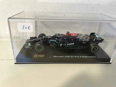 Voitures Miniatures Mercedes AMG F1 W12 E Performance numéro 44 (Formule 1) - Bernard Miniatures
