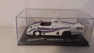 Voitures Miniatures Porsche 936 blanche, bleue et rouge numéro 4 (24 heures du Mans de 1977) - Bernard Miniatures