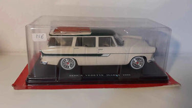 Voitures Miniatures Simca Vedette Marly beige et toit vert avec galerie de 1959 (échelle 1/24ème) - Bernard Miniatures