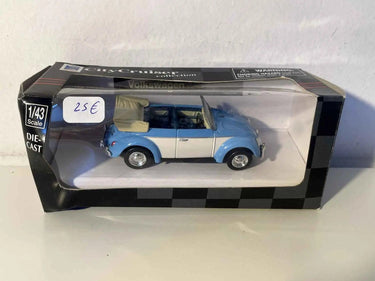 Volkswagen coccinelle VW1200 couleurs bleue et crème de 1951 Bernard Miniatures