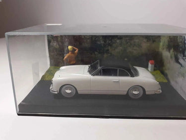 Ford Comète blanche et toit noir - la route bleue Bernard Miniatures